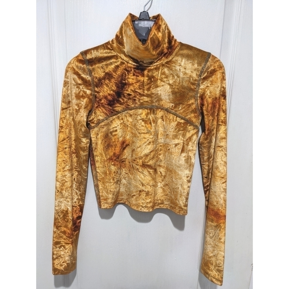 Aritzia Wilfred Free | Moon Turtleneck In Orange Tie Dye Velvet